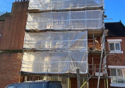 Residential Scarf Scafolding.